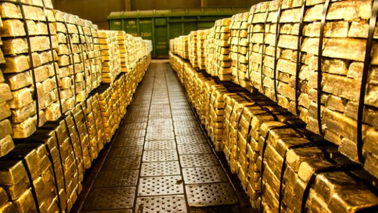 توقعات جيه بي مورجان لسعر الذهب في الربع الرابع من العام المقبل